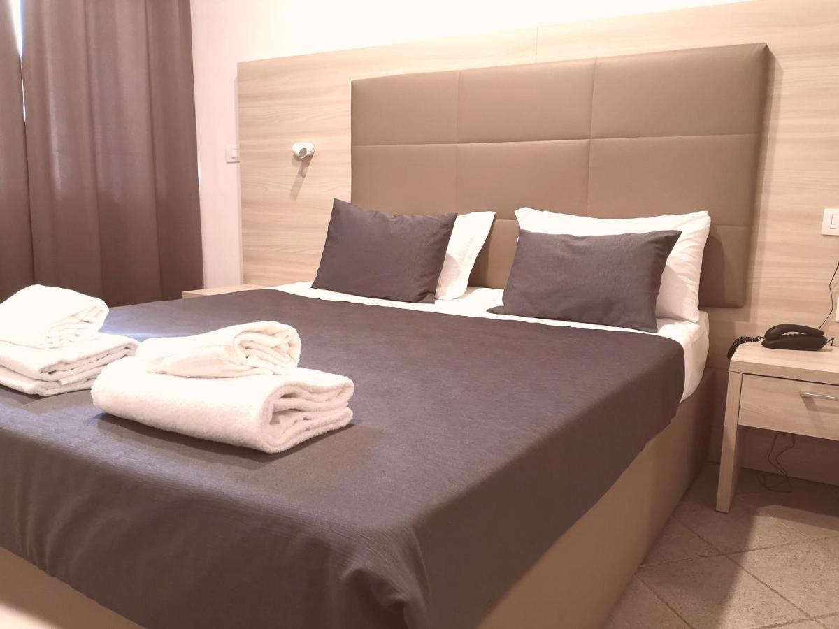 Hotel Academy