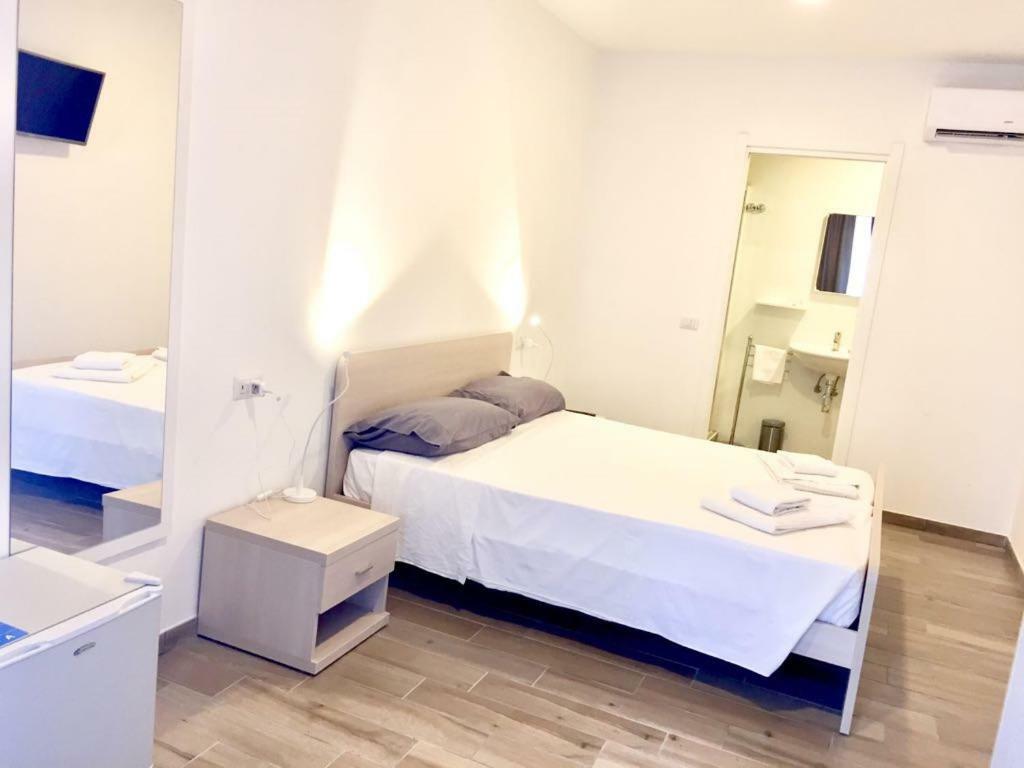 Hotel Academy Fiumicino
